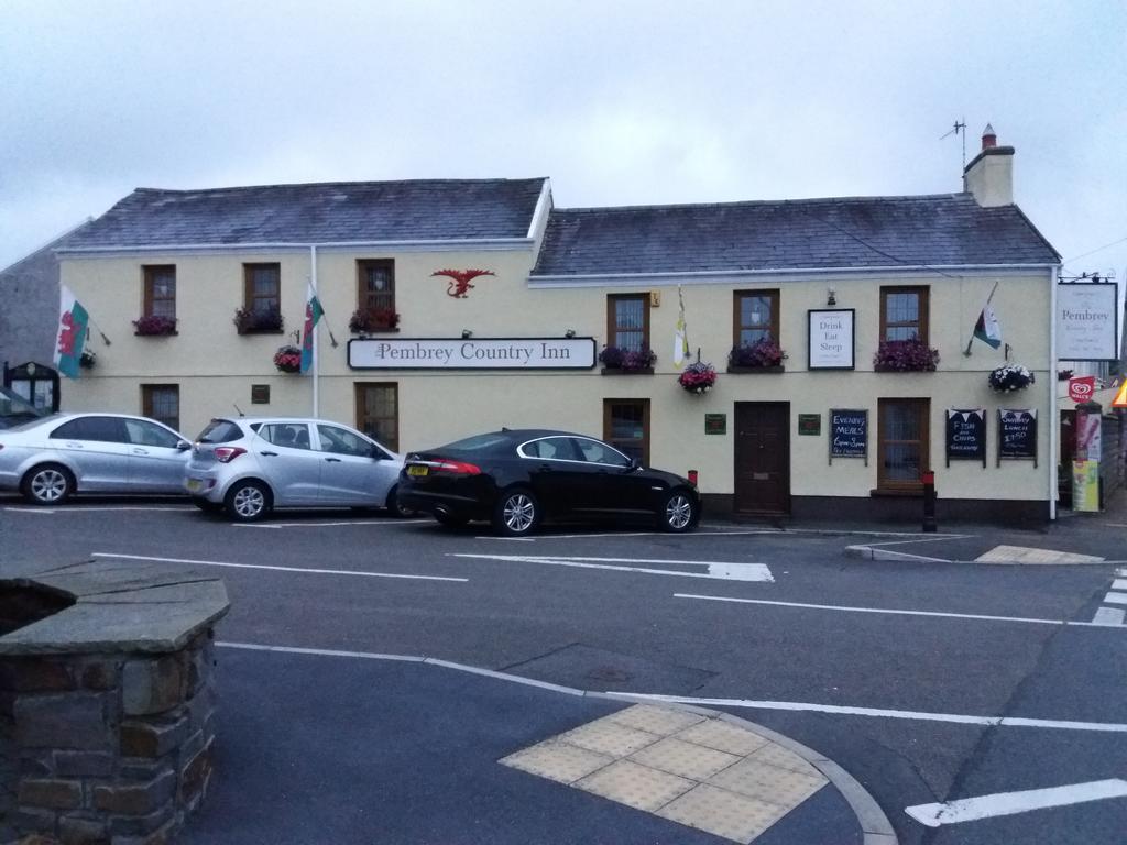 The Pembrey Country Inn エクステリア 写真